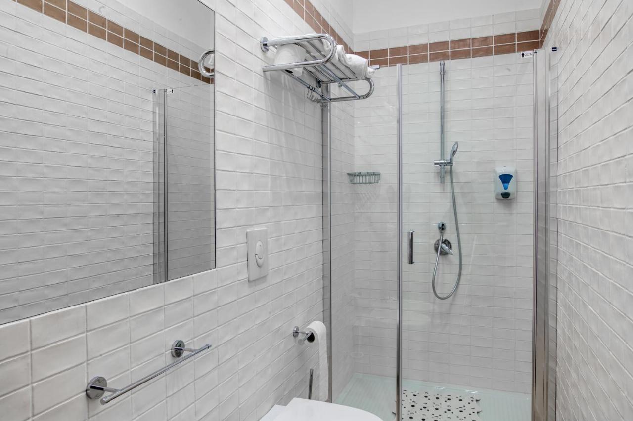 Bed and Breakfast Euforia Napoli - Tre Sedi - Three Locations Esterno foto